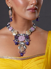 Gold Finish Natural Carved Stone Meenakari Necklace