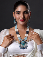 Blue Onyx Pendant With Beads Necklace