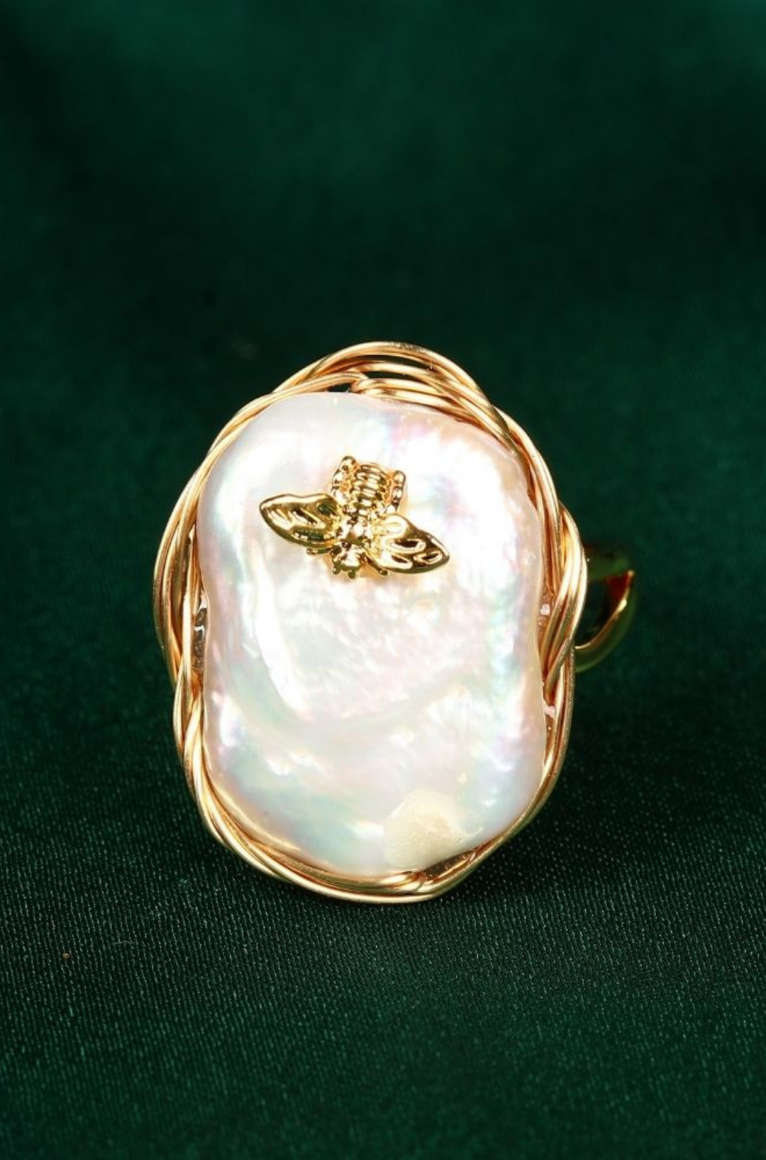 Baroque Freshwater Pearl Bee Ring