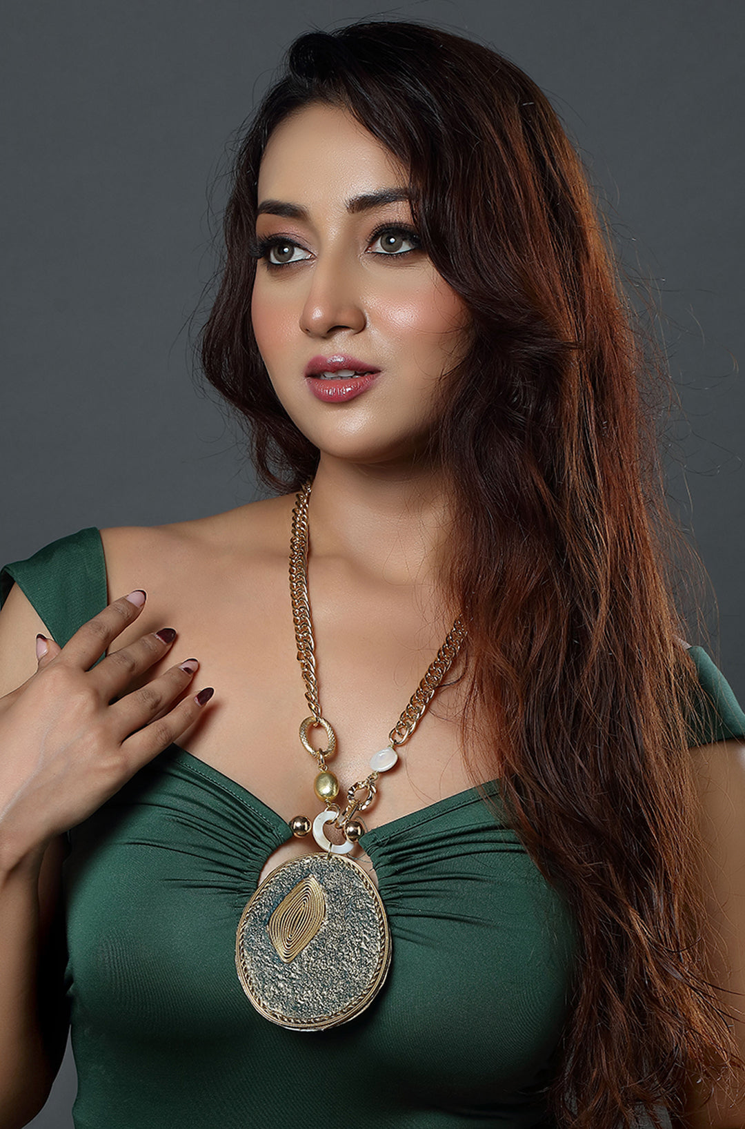 Sculptural Harmony Adornment Necklace