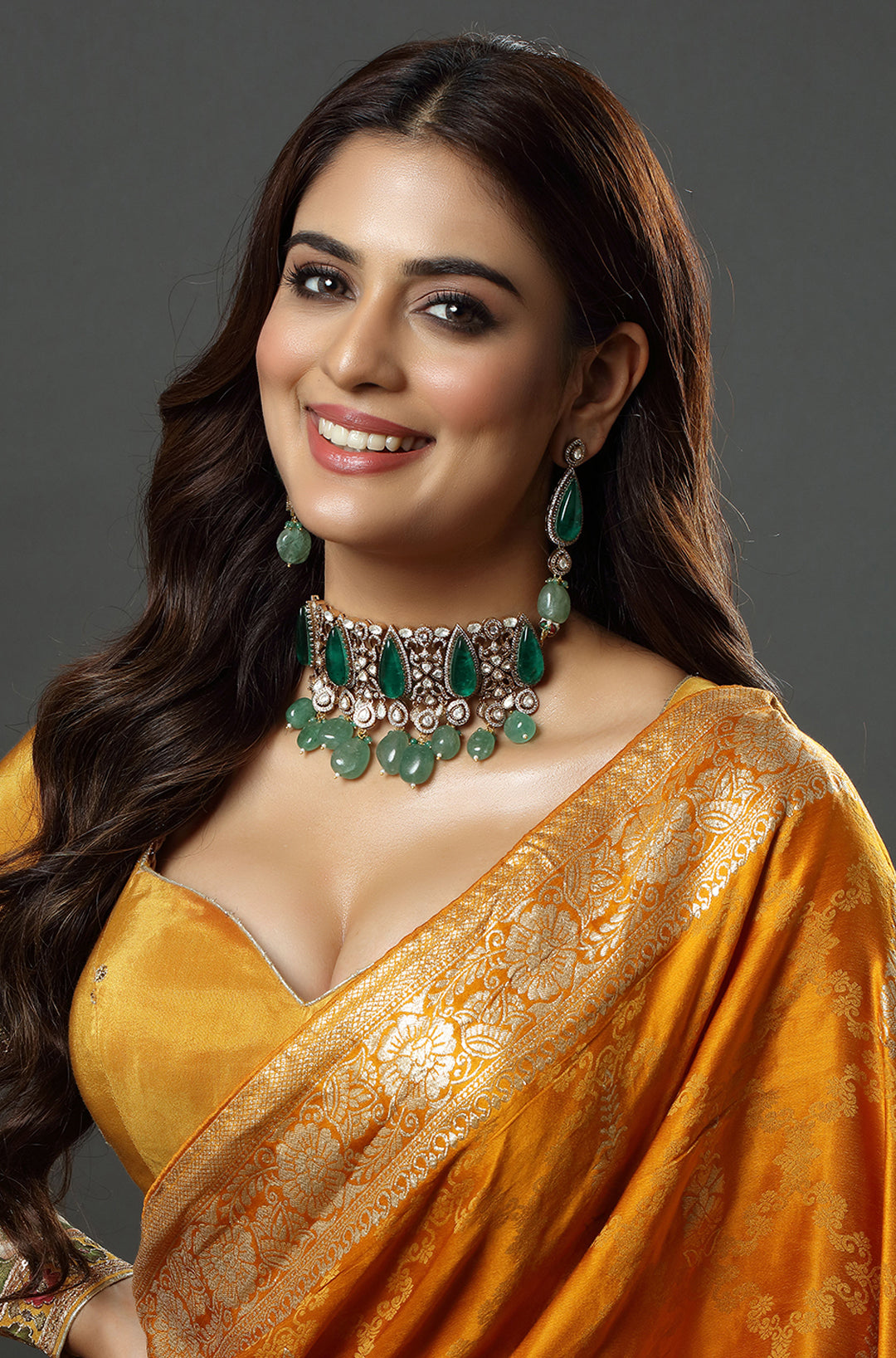 The Jadau Emerald Choker Necklace