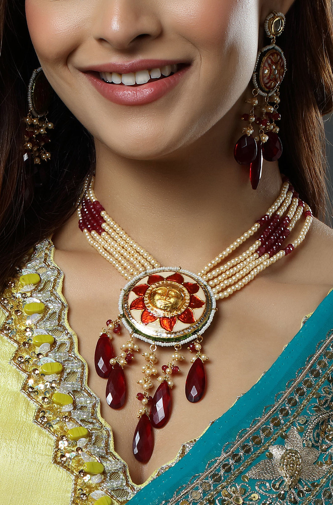Sunburst Manik Necklace