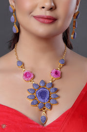 Unique Quartz Large Pendant Necklace