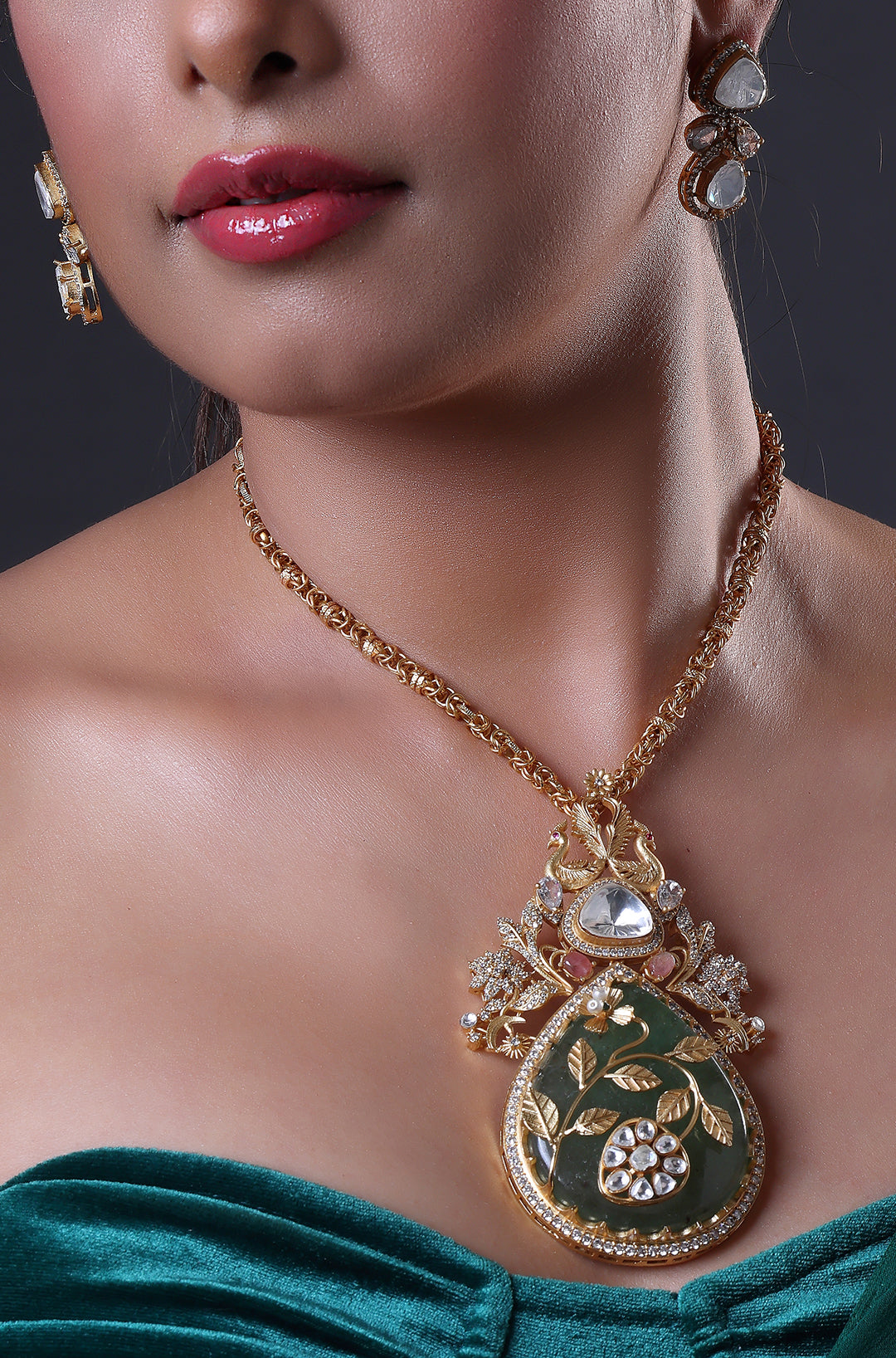 Gold Finish Kundan & Green Stone Meenakari Necklace