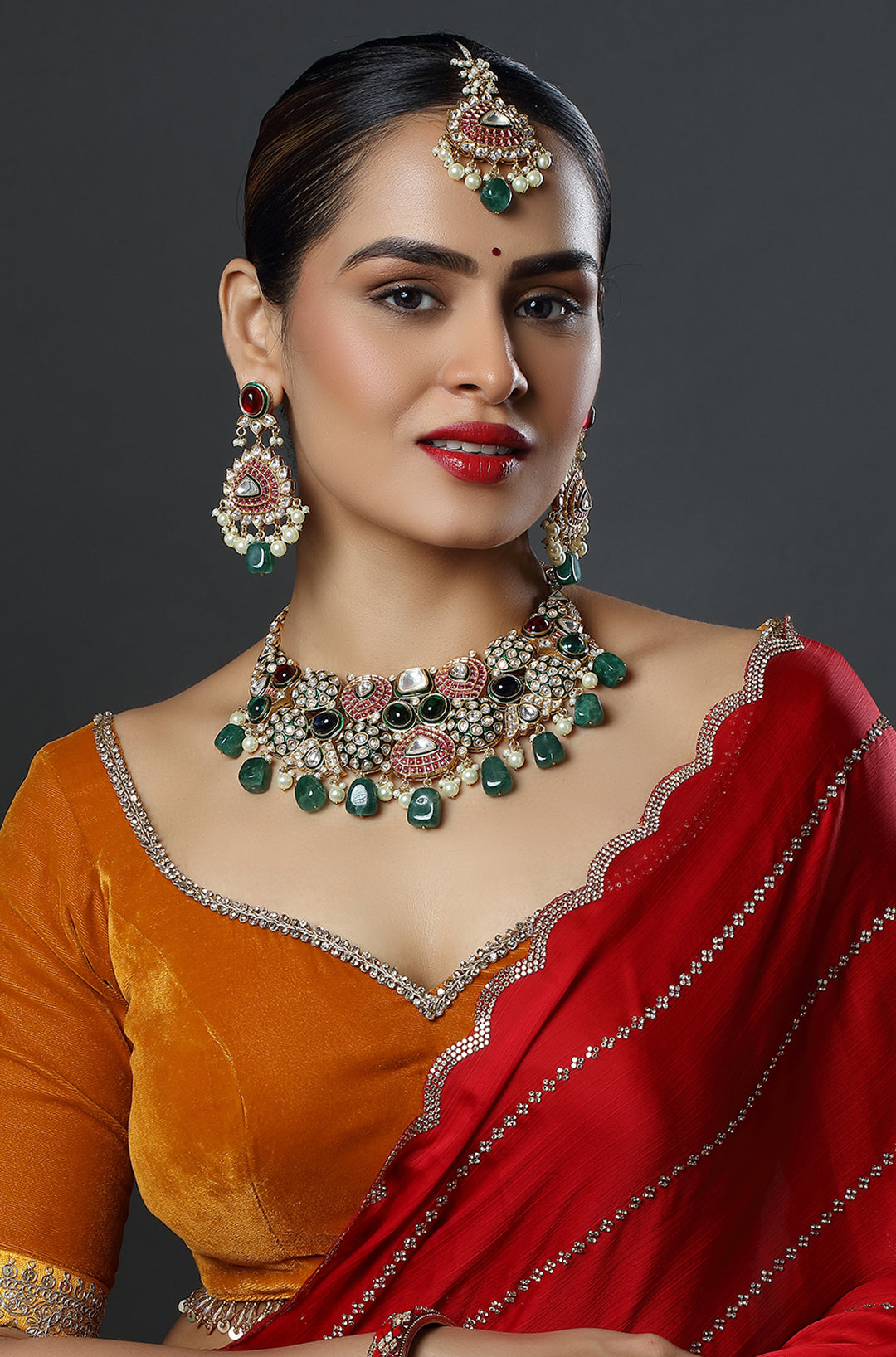 The Emerald Radiance Necklace