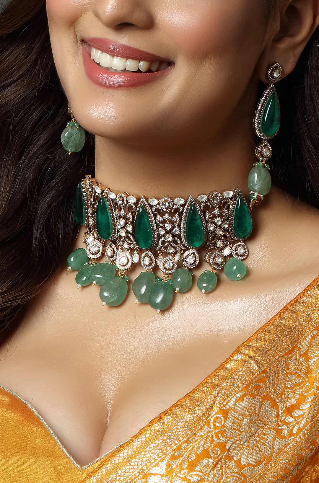 The Jadau Emerald Choker Necklace