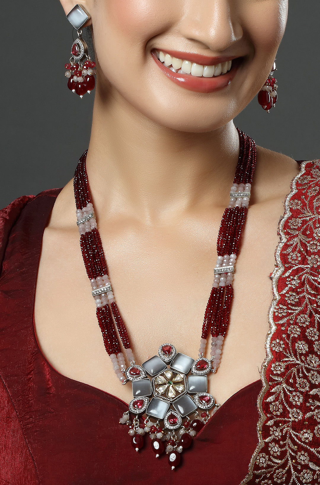 Gold Finish Kundan Polki & Grey Agate Bead Necklace