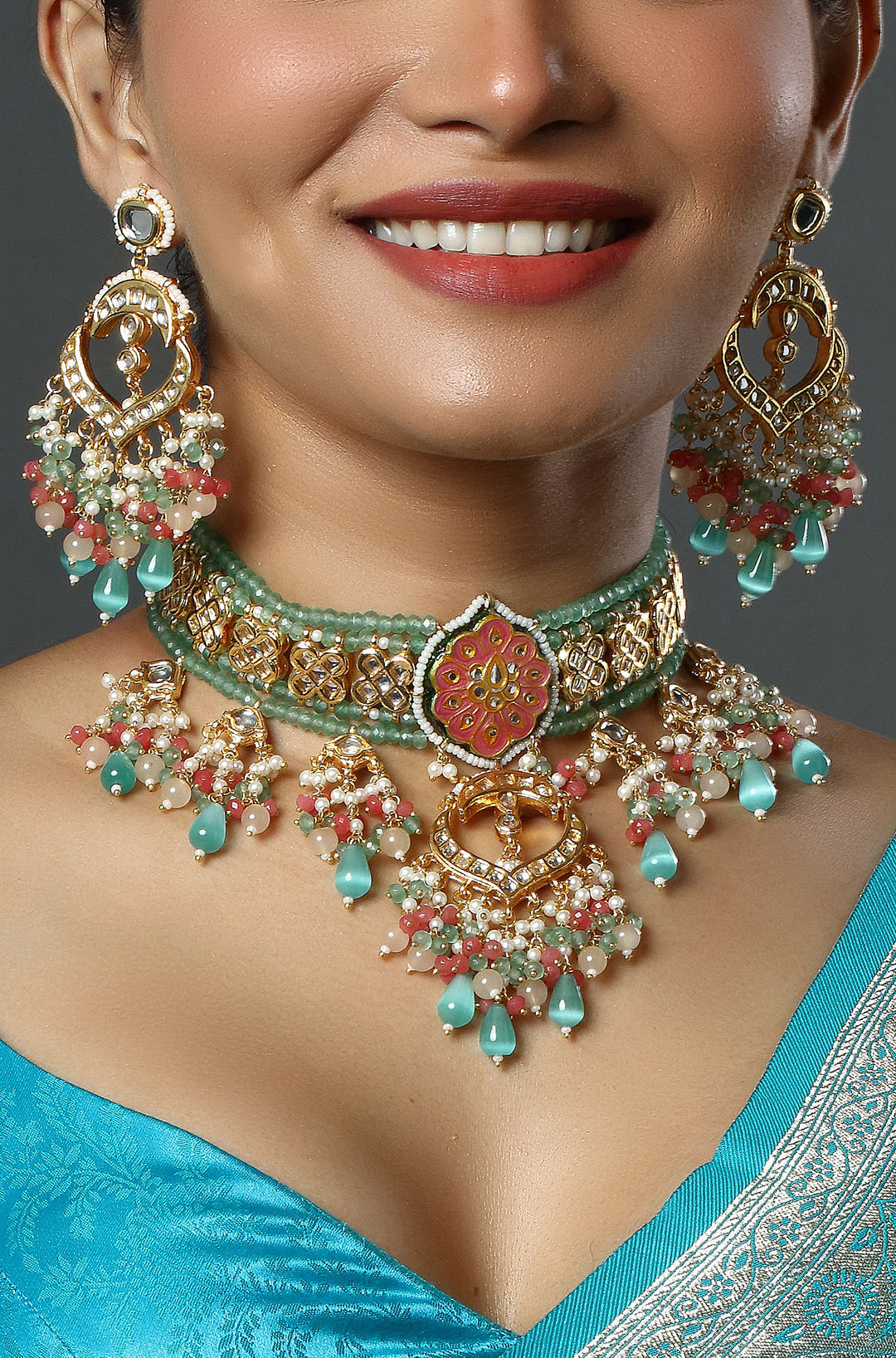 Pista Anarkali Choker