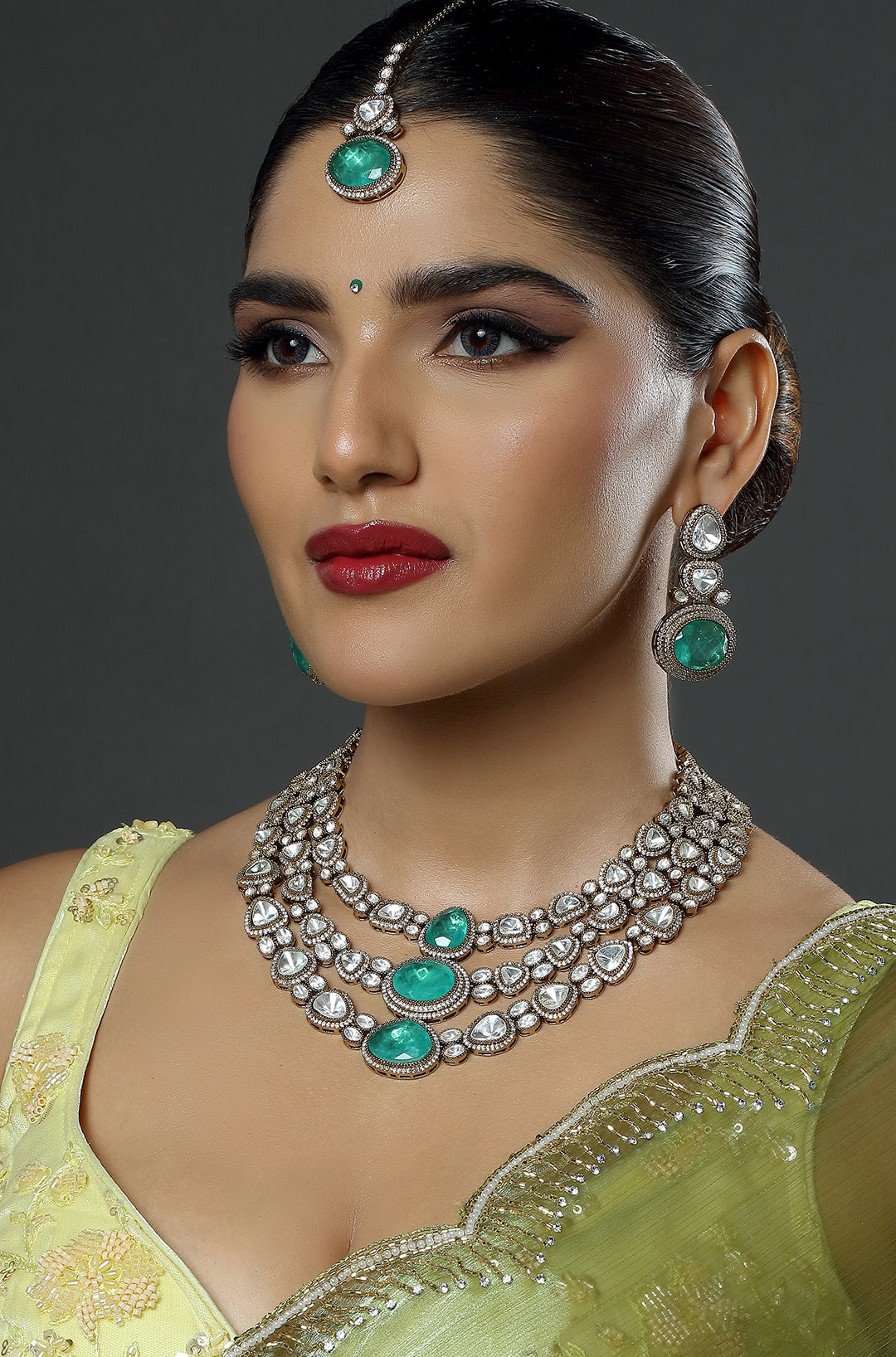 Mystical Green Symphony Necklace