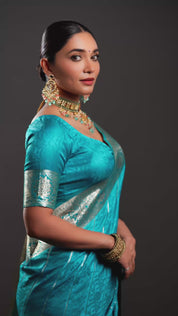 Pista Anarkali Choker