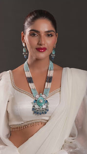 Blue Onyx Pendant With Beads Necklace
