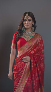 Maharani's Green Dream Necklace