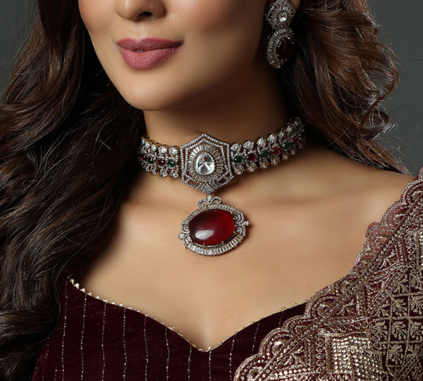 Why Artificial Jewellery Is Taking India by Storm
