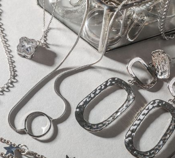 Maintaining Your Silver Jewellery.