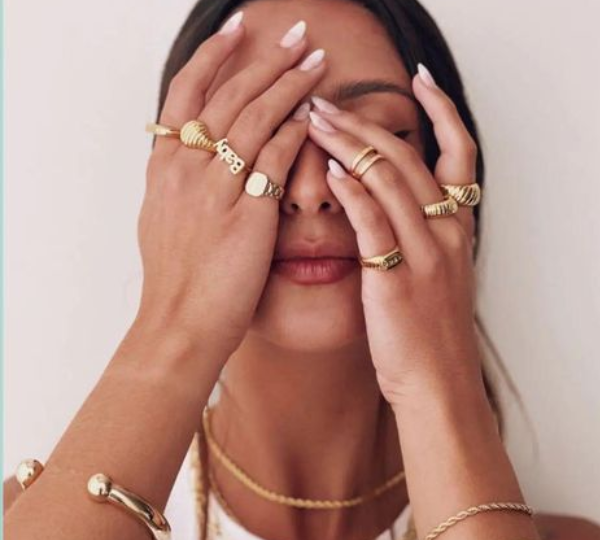 Perk up your everyday look