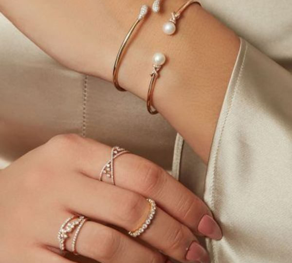 Styling Jewellery for office wear