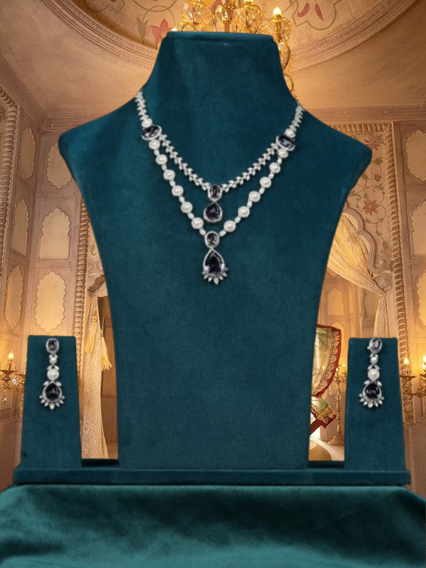 Vintage Old French Rhinestones Necklace