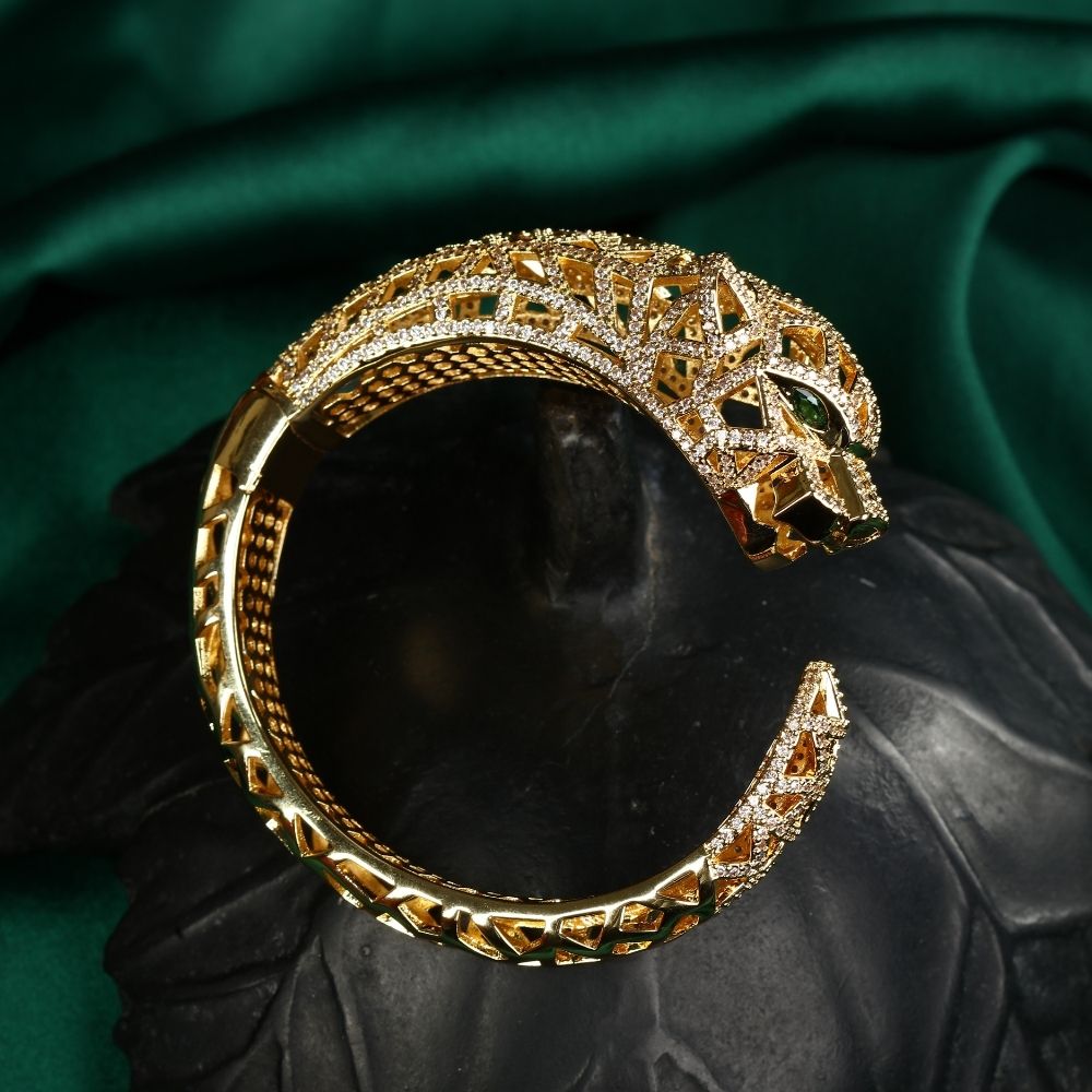 Leopard head diamonds Gold plated Cuff Bangle