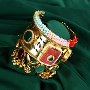 Heeramandi Emerald And Pearl Polki Bangle