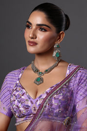 Elegant Emerald Leaf-Motif Necklace