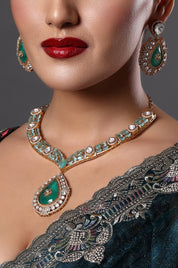 Emerald Teardrop Pendant Necklace Set