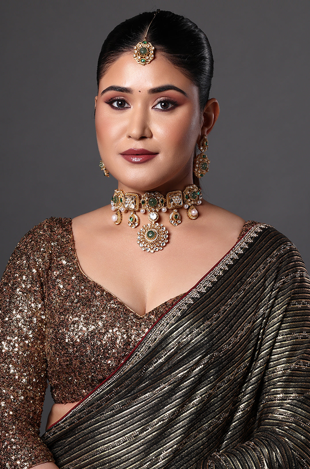 Royal Emerald Kundan Choker Set