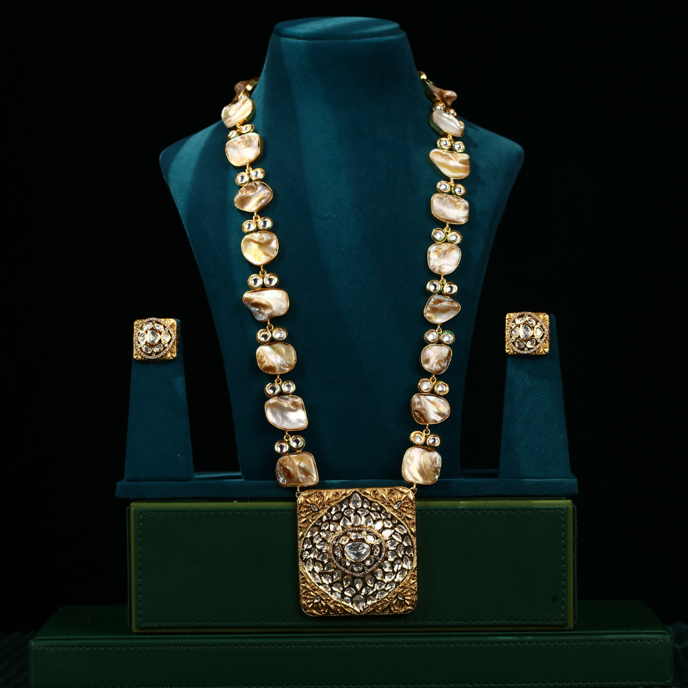 Heavy Kundan and Stone Neck piece