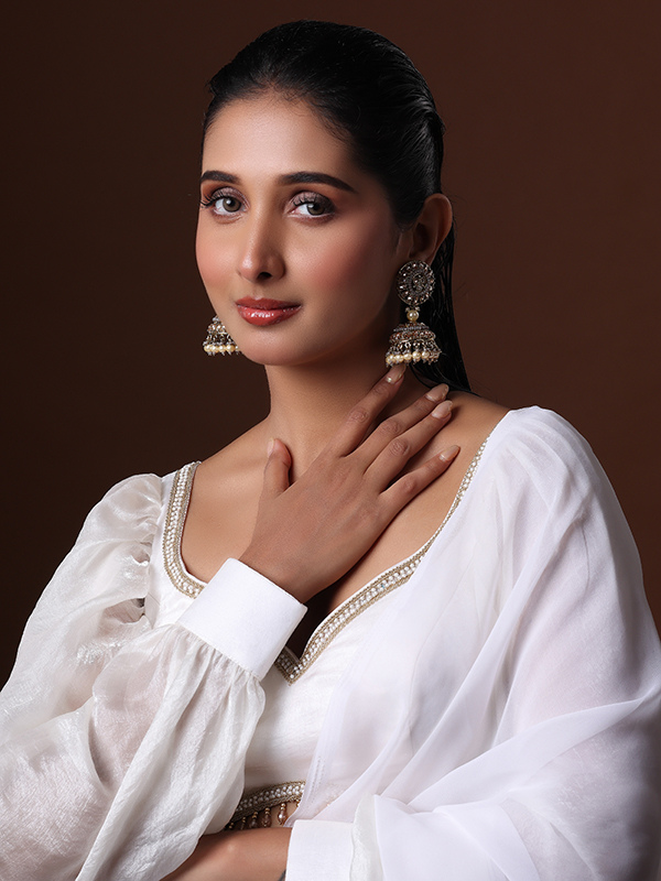 White & Gold Kundan Jhumki With Pearl Polki