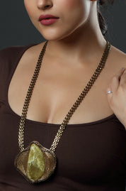 Olive Bloom Necklace
