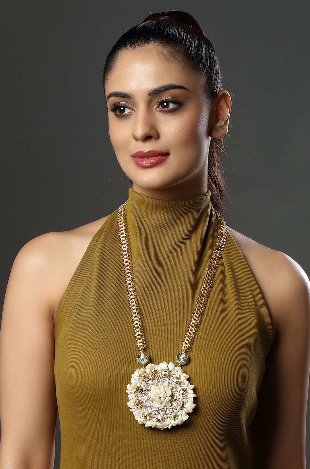 Artisanal Flora Chain Necklace