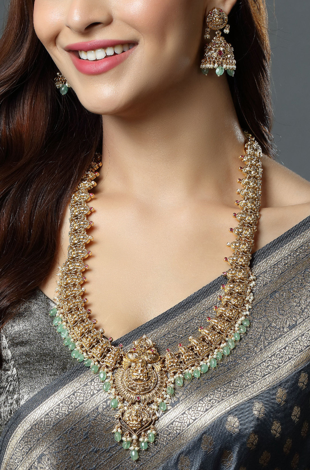 The Classic South Indian Bride Necklace