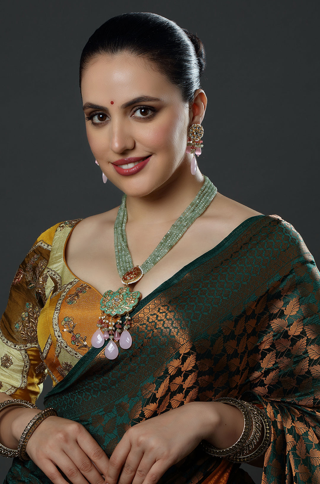 Roseate Pearls & Kundan Ensemble Necklace