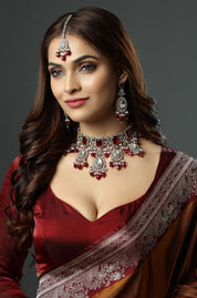 Maharani's Radiance Designer Necklace