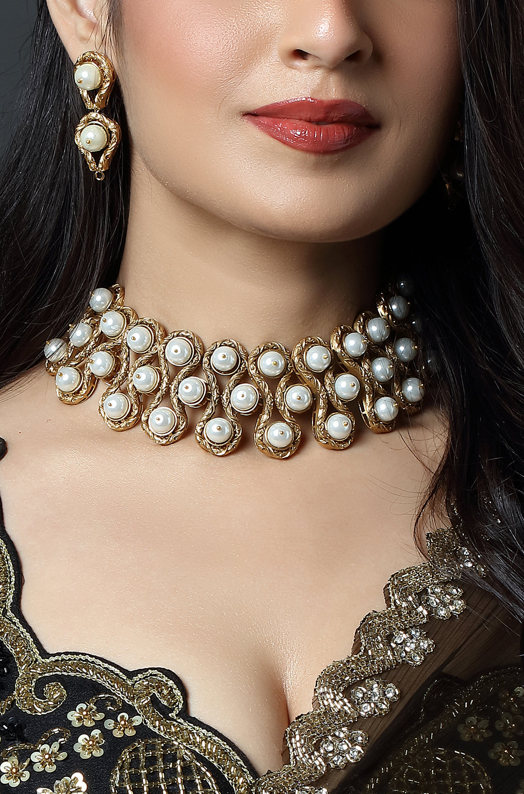 Ivory Pearl Cascade Heritage Choker Set