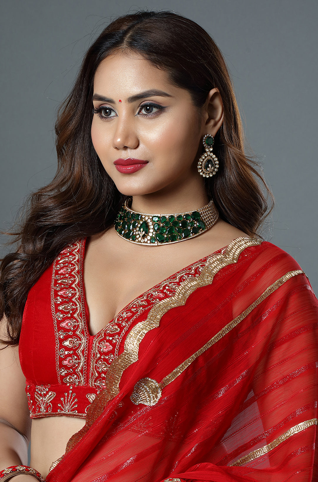 Emerald Luxe Kundan Choker Set
