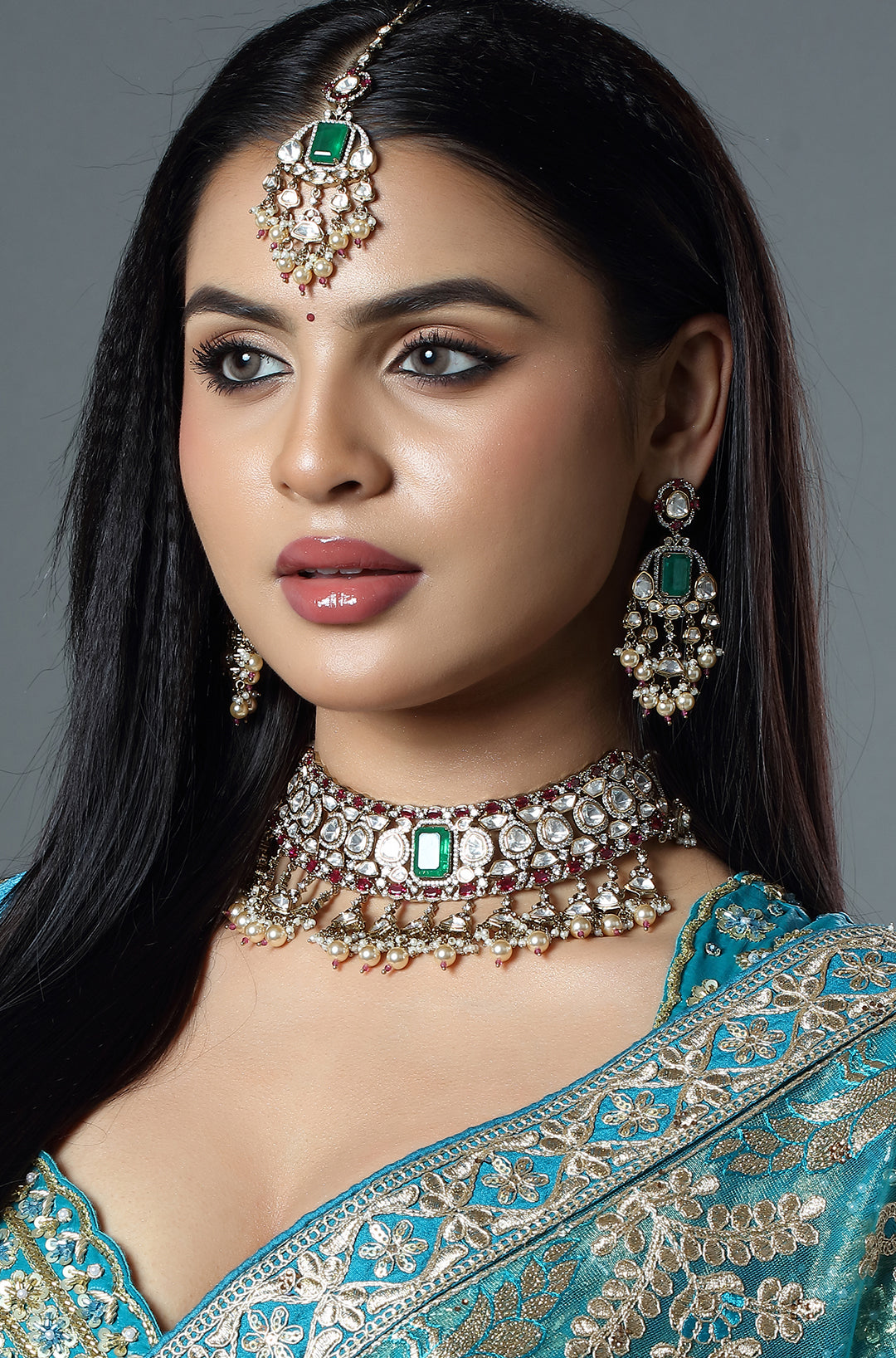 Emerald Kundan Bridal Choker Set