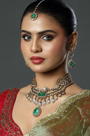 Emerald Royal Heritage Choker Set