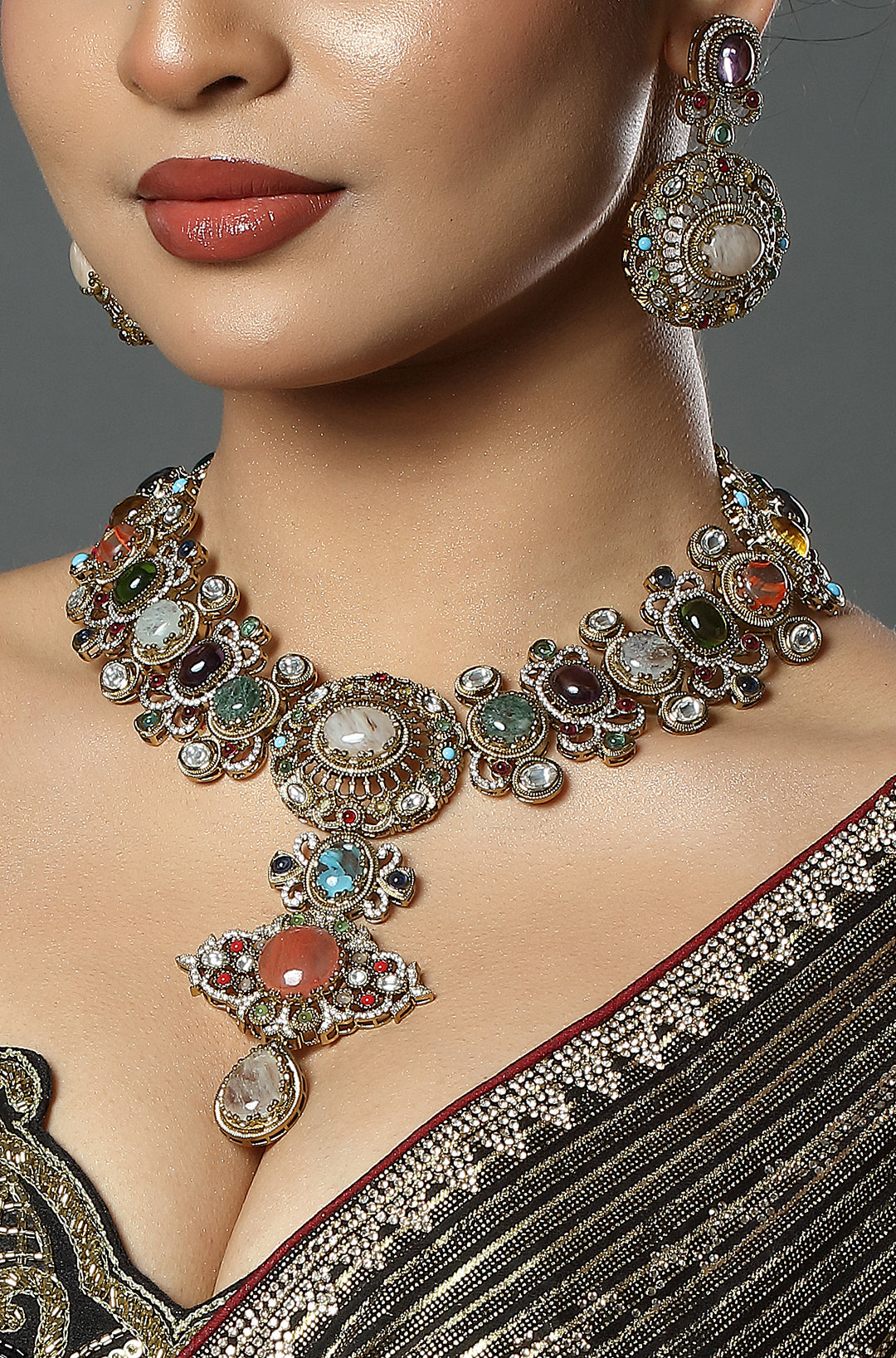 Vintage Navratna Antique Necklace Set