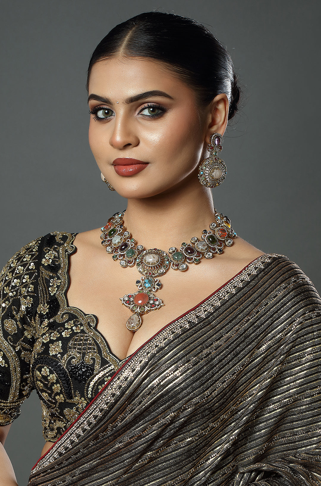 Vintage Navratna Antique Necklace Set