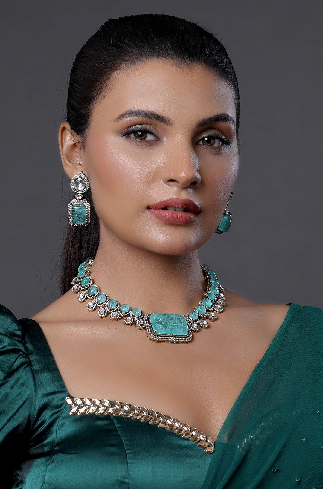 Reception Style Large Pendant Necklace Set