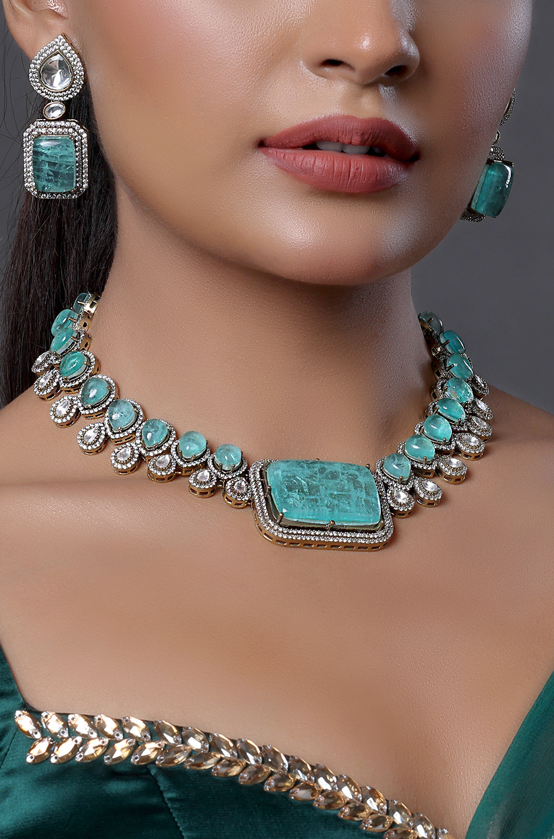 Reception Style Large Pendant Necklace Set