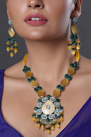 Heavy Bib Necklace
