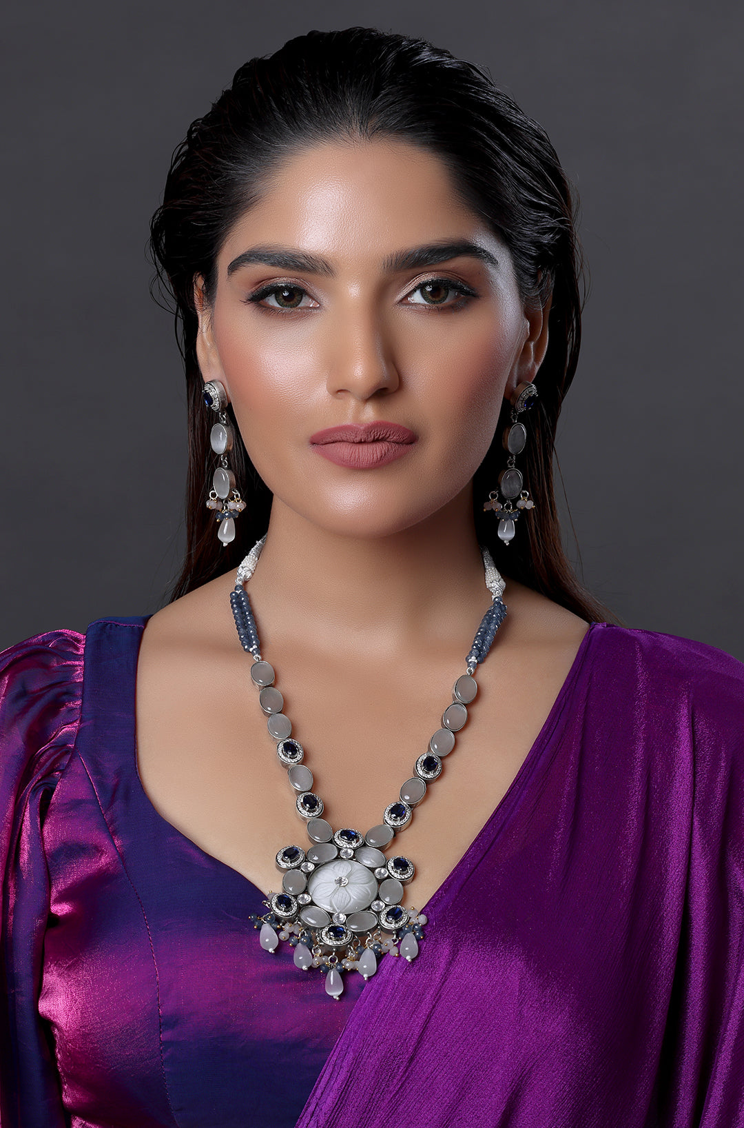 Heavy Bib Necklace