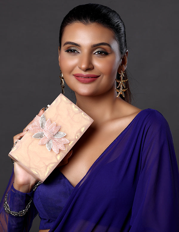 SHELLYJEWELLERS_2025_01_172130_50c6a41e-c653-46c1-969b-74fa50551497.jpg