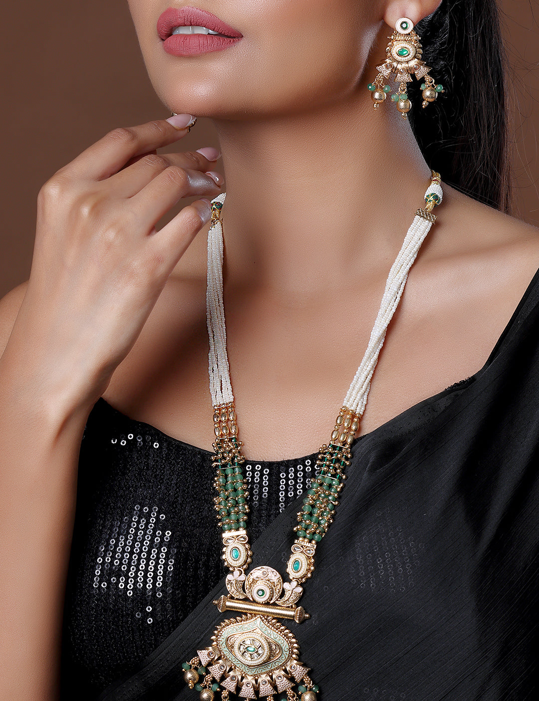 SHELLYJEWELLERS_2025_01_172289_834d3aec-f08e-4151-9bad-b765b36e8fe4.jpg