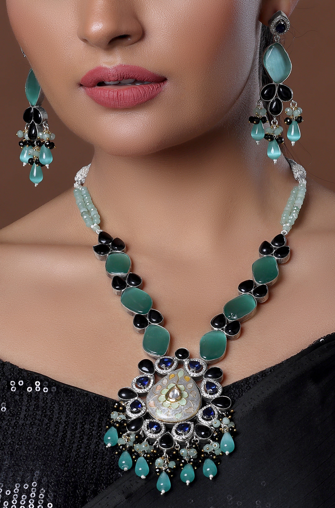 Heavy Bib Necklace