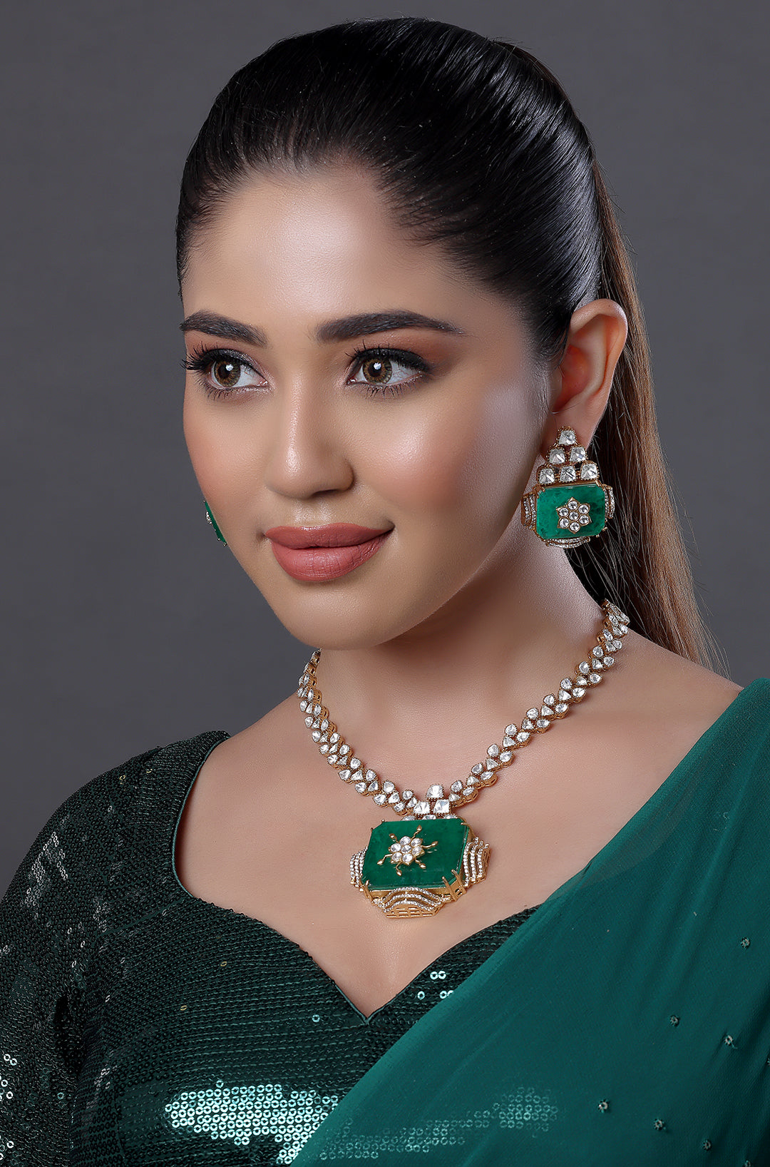 Reception Style Large Pendant Necklace Set