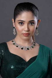 Diamond Necklace with Flower Pattern Necklace Set
