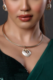 Unique Gold Plated Pendant With Braided Gold Necklace