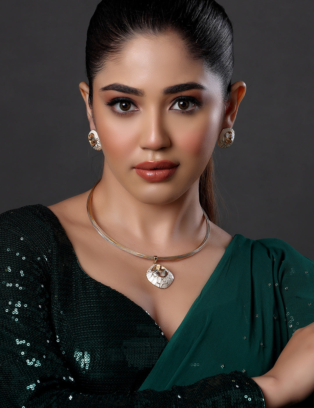 SHELLYJEWELLERS_2025_01_182996_dd5c62b5-623e-492f-9129-bd92612c3973.jpg